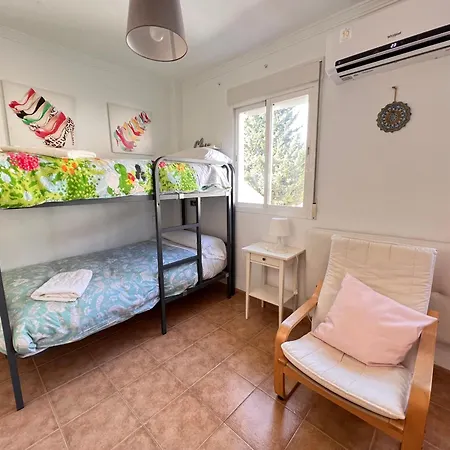 Casa Golf Y Piscina 11 マラガ